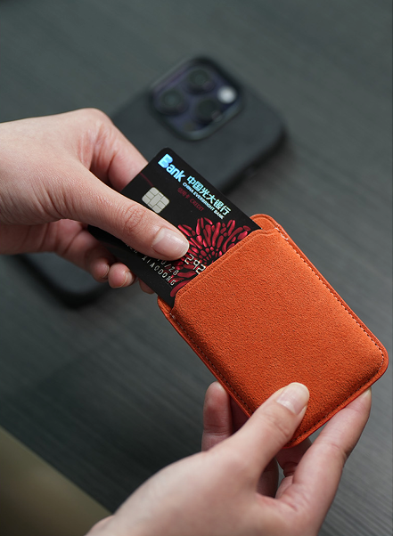 MagSafe Wallets